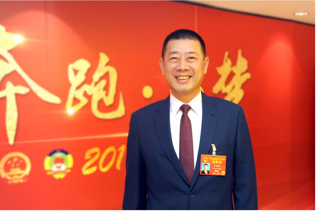 石乳甘泉董事长_安丘市石堆镇甘泉社区(2)
