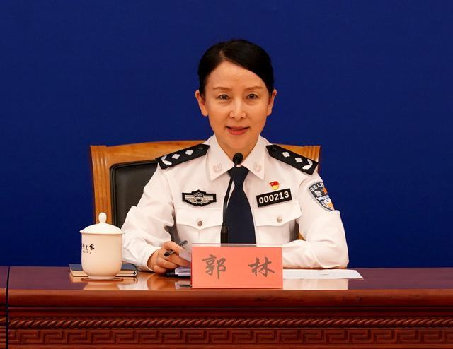公安部新闻发言人郭林:   俗话说,民以食为天,食以安为先.