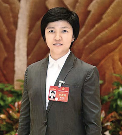 陈雨佳代表：以数字技术赋能乡村全面振兴