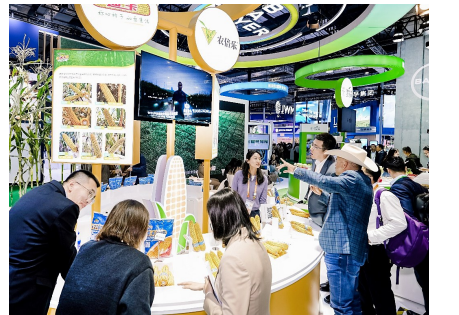 集中呈现全链条前沿成果 进博会期间多款首发新品引关注