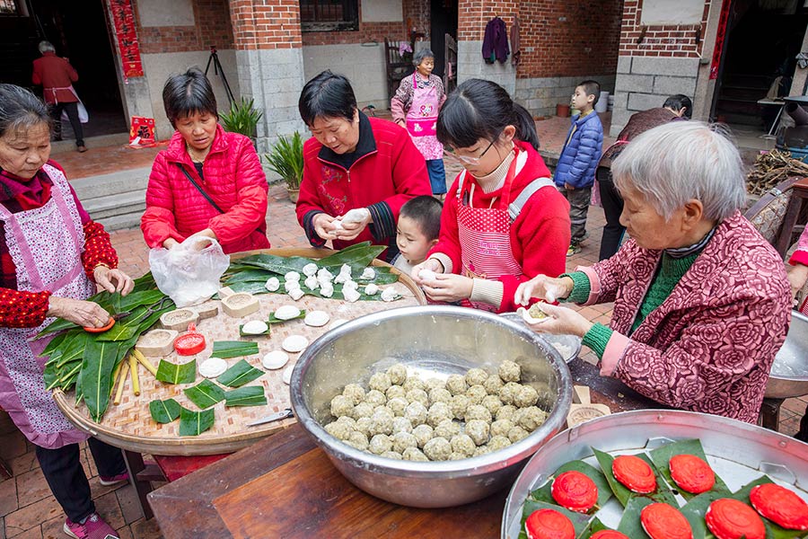 “红团”蒸出幸福“年味”